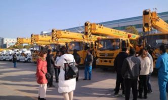 河北 重慶 鄭州 吊友購(gòu)車團(tuán) 來(lái)訪森源,一天內(nèi)27位客戶到廠參觀